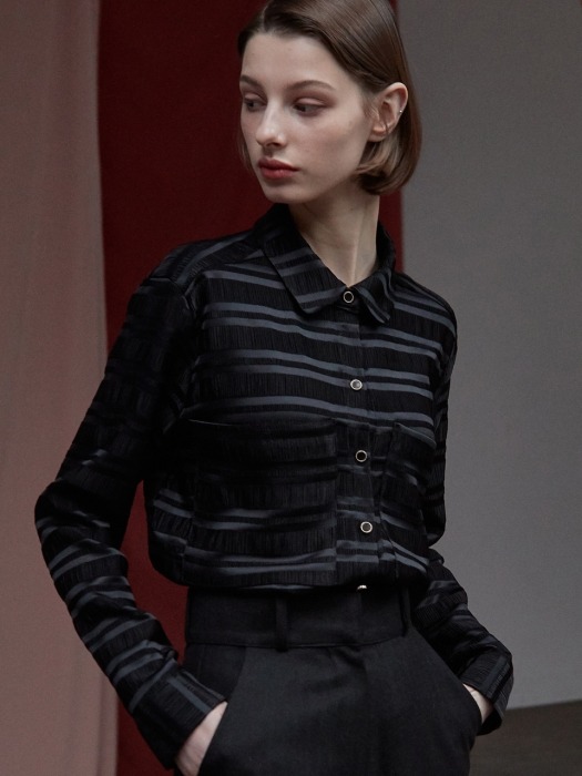 [By Joorti] J347 two pocket blouse (black)