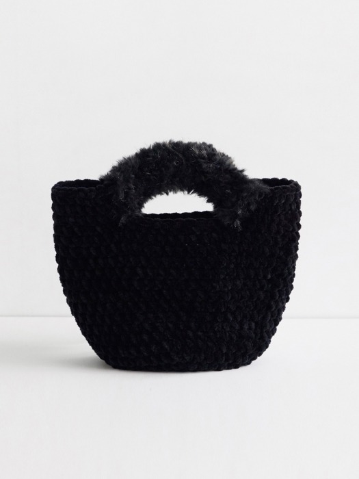 furry handle bag (black)