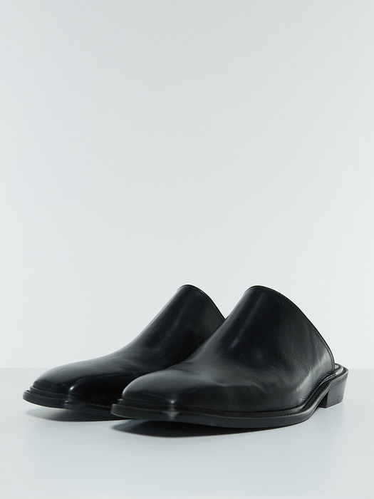  BLACK leather square toe mule(LH004)