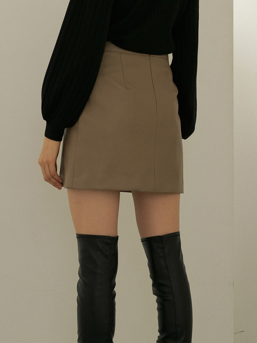 comos400 leather cross skirt (dark beige)
