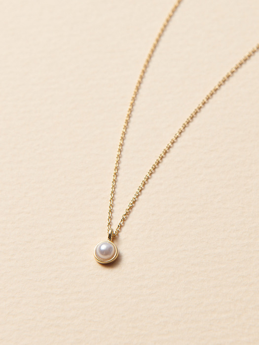 Pearl drop Necklace, Yumi