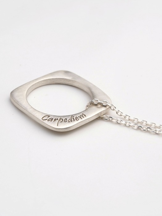 Open square for me engrave silver Necklace 오픈 스퀘어 각인 실버 이니셜 목걸이
