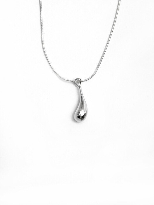 `drop` NECKLACE 008