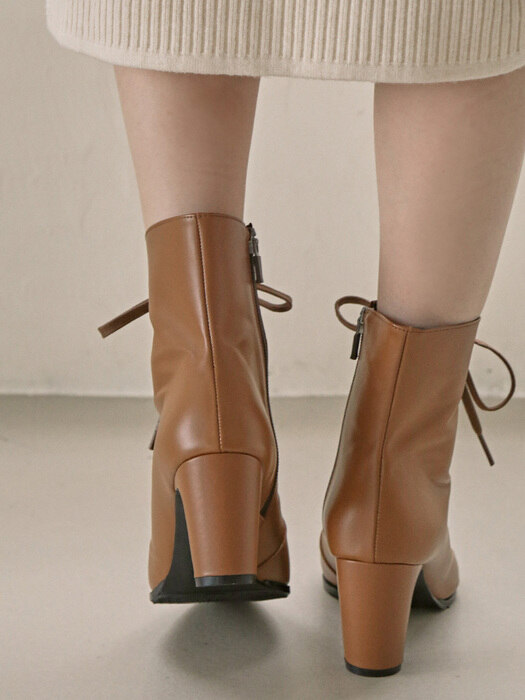 1240 Berg Lace Up Ankle Boots-2color