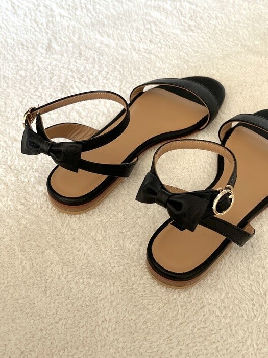 Olivia Back-Ribbon Sandals - Black