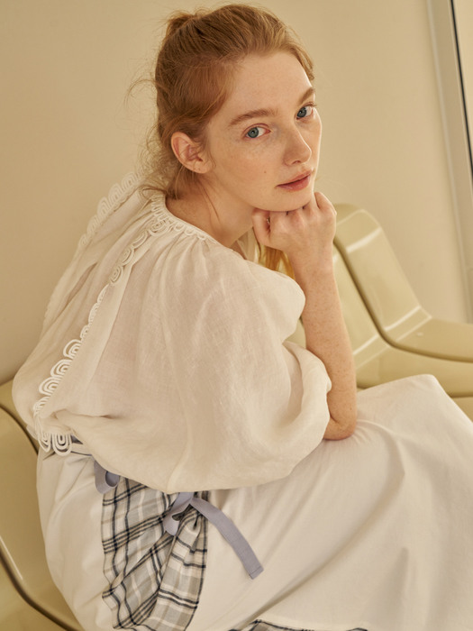 Linen lace blouse (Off-white)