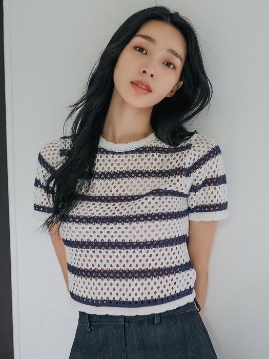 SIGNATURE STRIPE CROP KNIT_NAVY