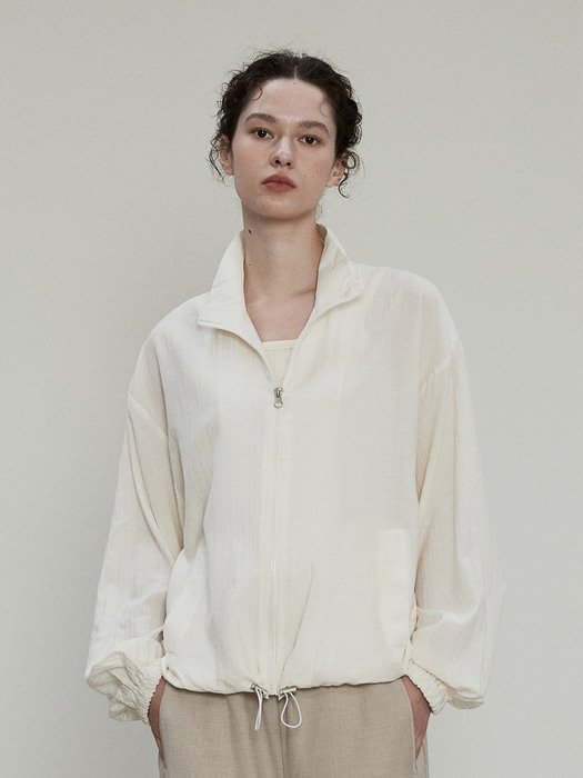 OU928 seethrough zip up jumper (ivory)