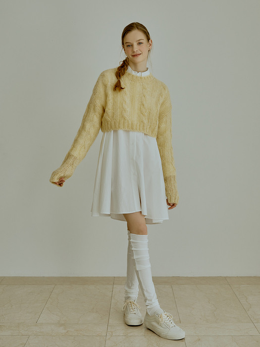 Mohair cable crop knit (yellow beige)