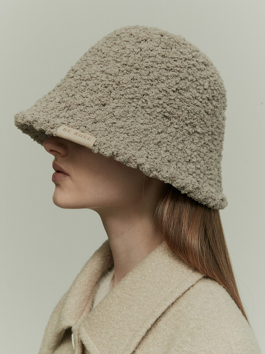 FAUX SHEARLING BELL HAT GINGER