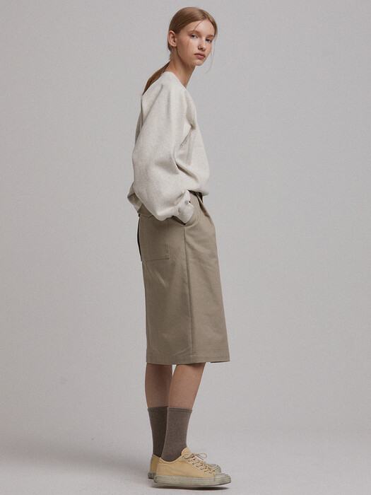 Middle H-line skirt (beige)