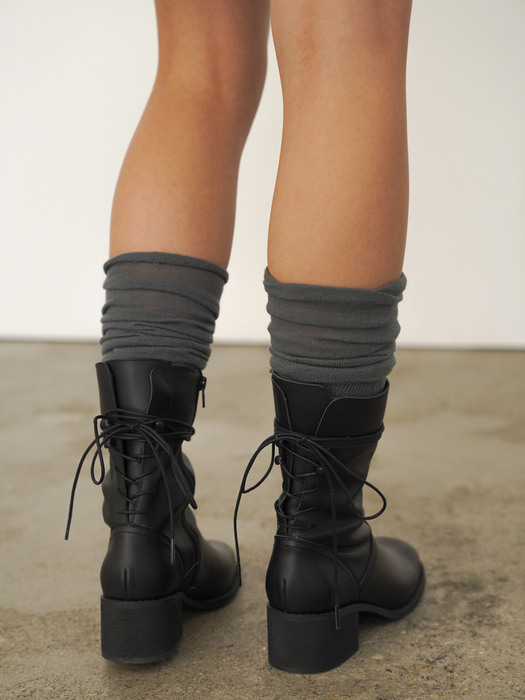 Back Lace-Up Boots / D22F03-BK