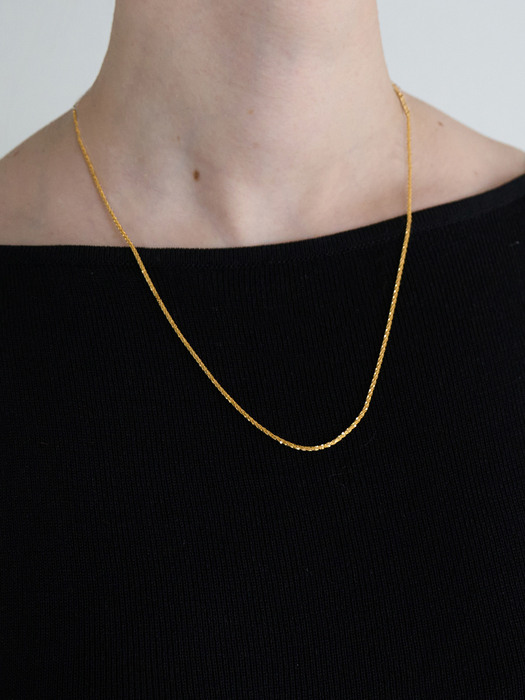 Round Hole & Forms - Necklace 13 (2colors)