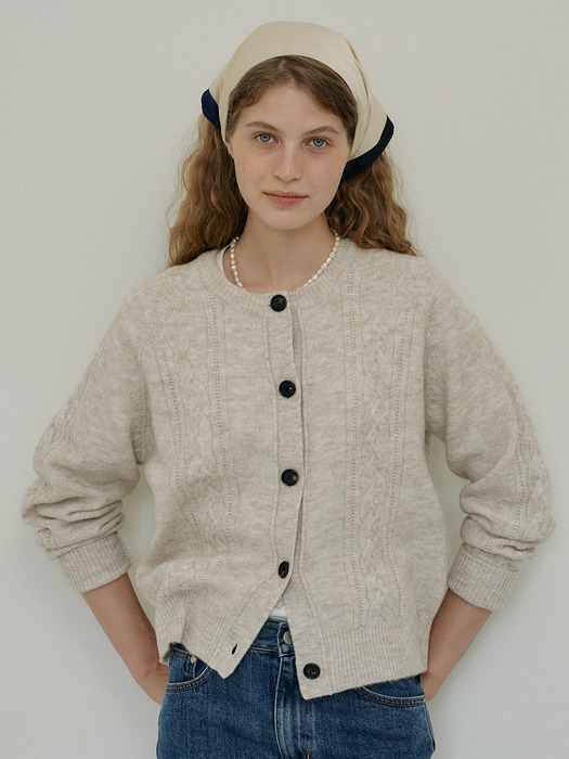 W Bokashi Wool Cable Cardigan_Buttercream