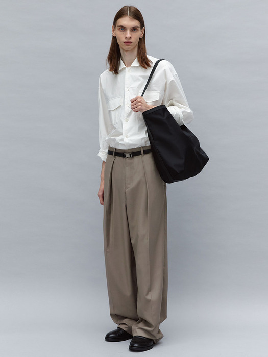 seasonless wide tuck slacks (dove beige)