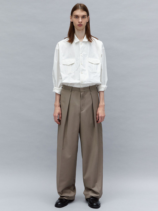 seasonless wide tuck slacks (dove beige)