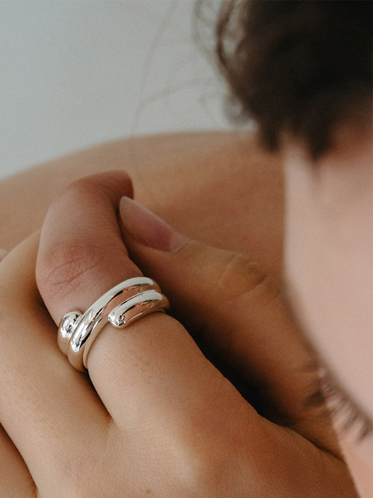 Helix bold Ring