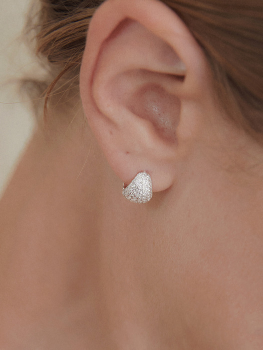 Nest earring