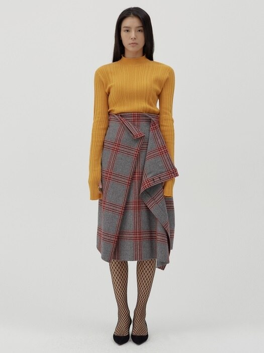 Whole garment knit pullover [saffron]