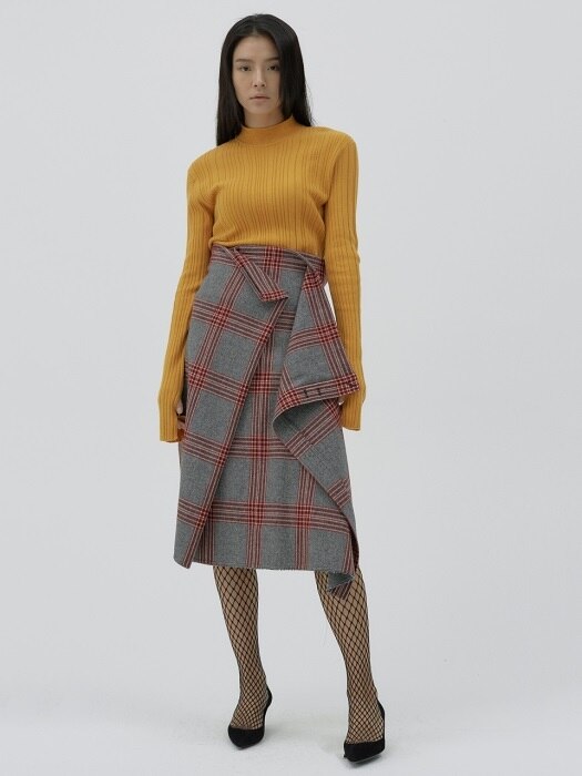 Whole garment knit pullover [saffron]