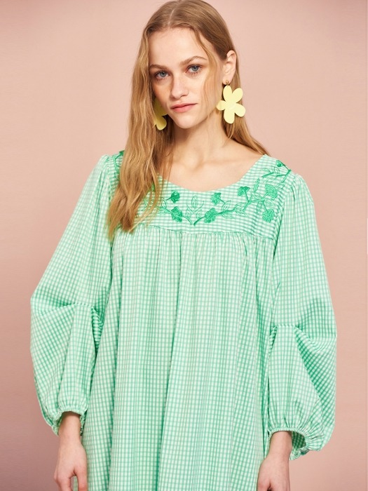 Gingham Embroidery Dress in Yellow Green
