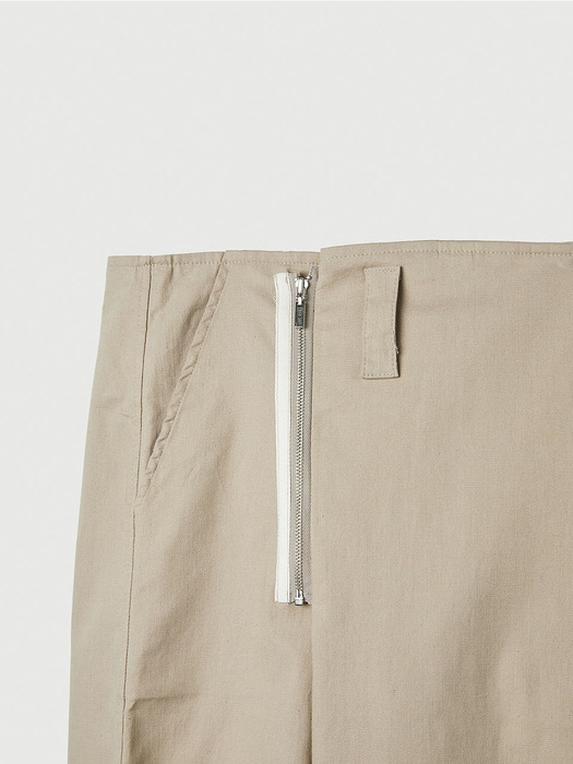 no.175 (beige overlap pants)