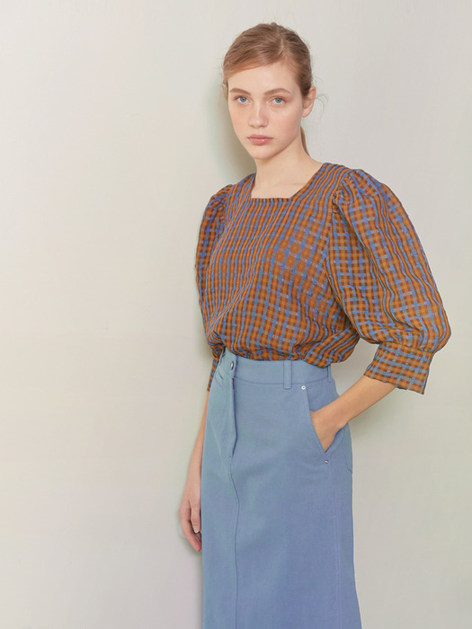 REESE_Square Neck Volume Sleeved Blouse_Brown Check