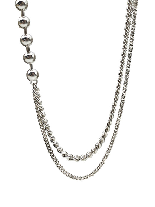 Threefold Chain Necklace