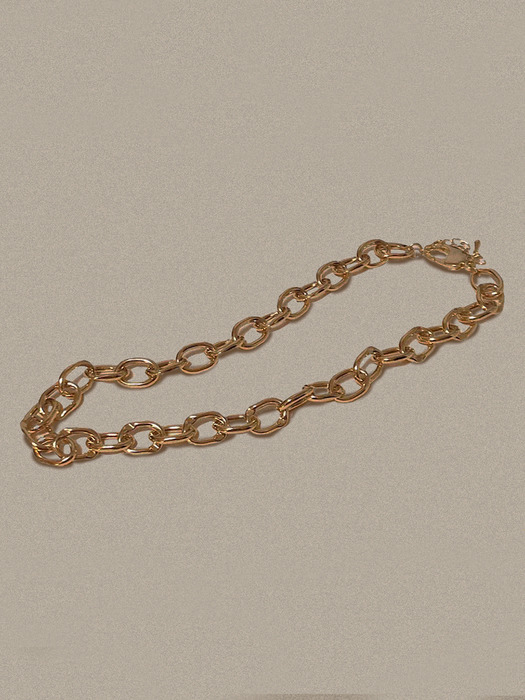 Loop Chain necklace