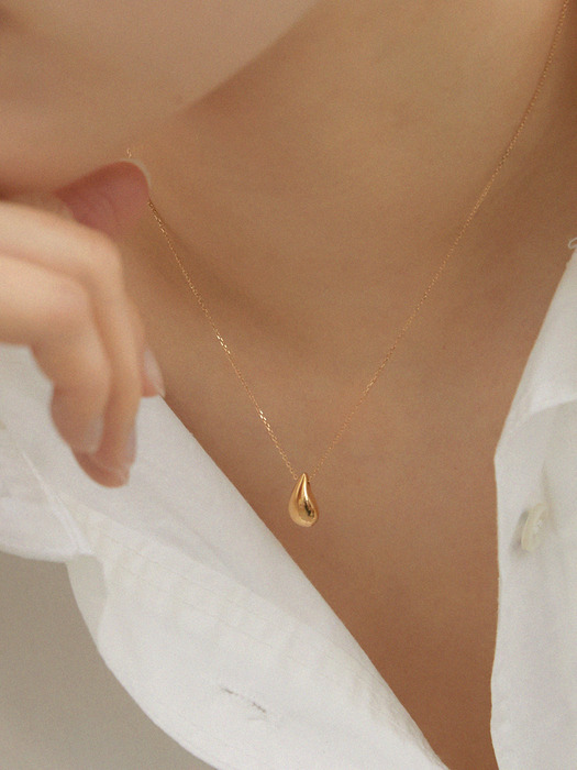 Drop necklace