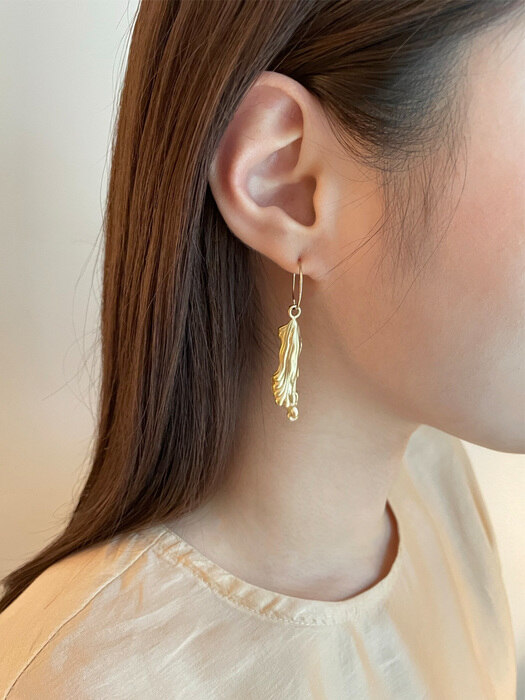 Sea anemone earrings
