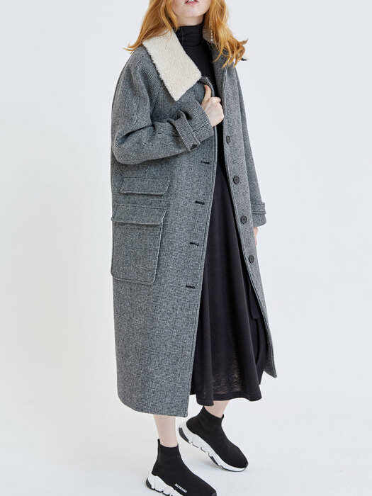 [단독] Ecru Shearling Collar Belted Wool Coat 