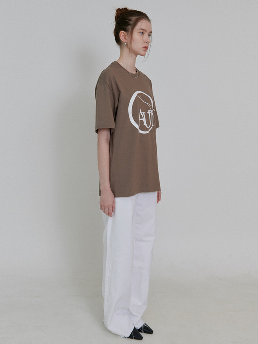 Symbol Basic T-Shirts [Brown]