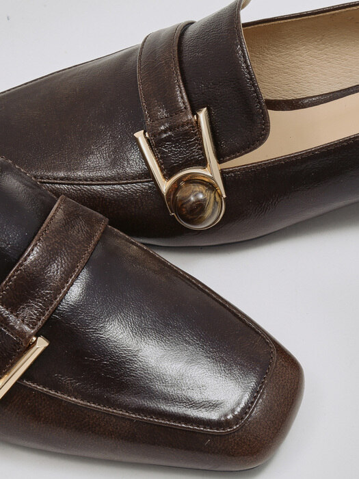 1389 Rorain Points Loafer