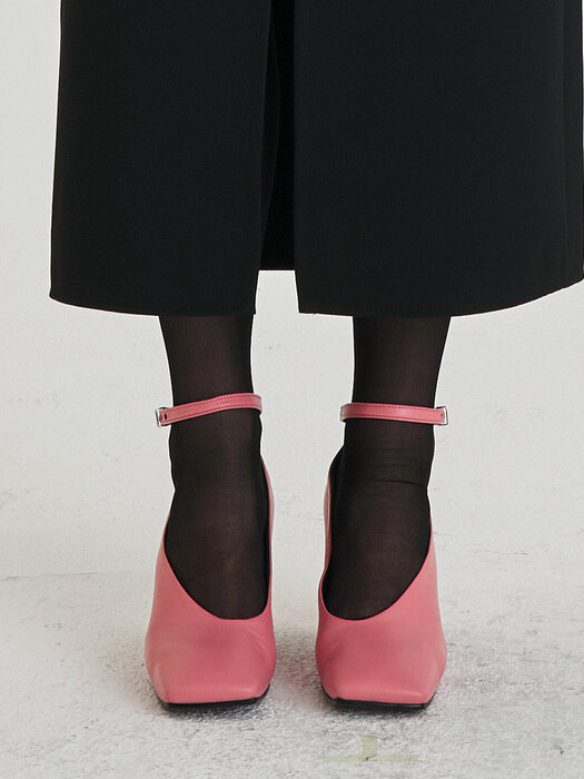 PLUMP STRAP HEEL PINK 