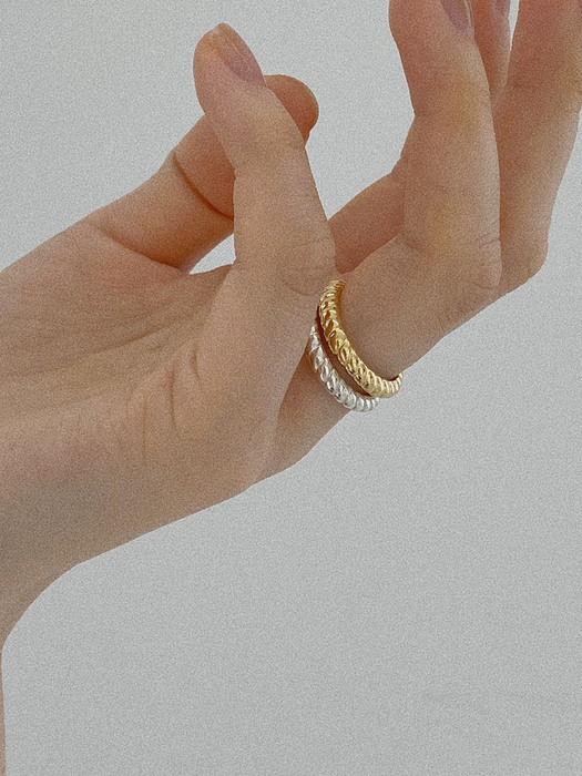 3.5mm twist ring
