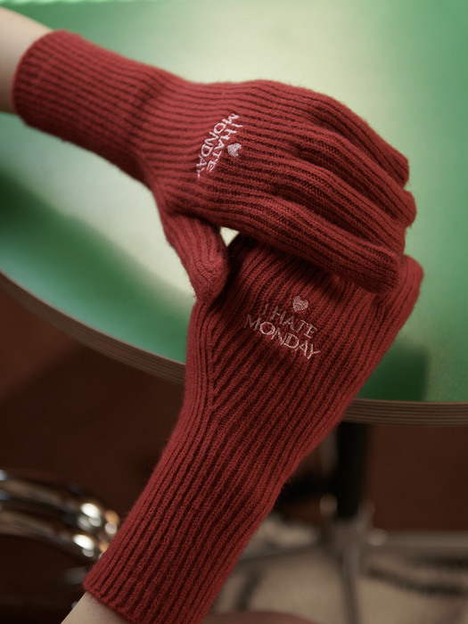 Winter Monday Glove Red