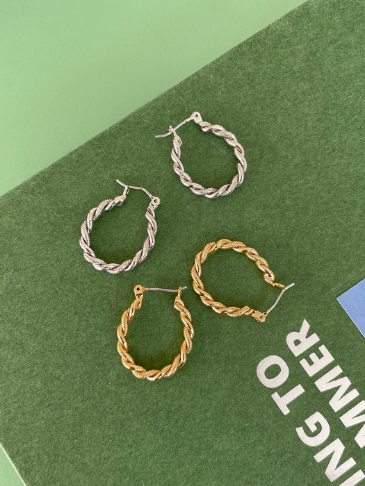 twist ring earrings (2colors)