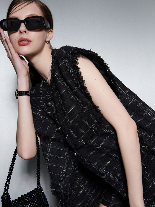 Tassle Tweed Sleeveless Jacket [Black]