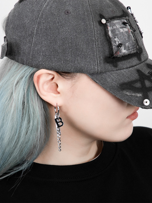 BBD B Logo Earring (Silver)