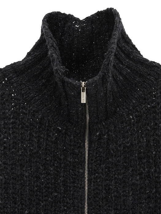 DAMAGE RIBBED HIGH NECK ZIP UP IN CHARCOAL