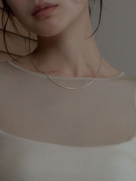 Tri-Oval Chain Necklace