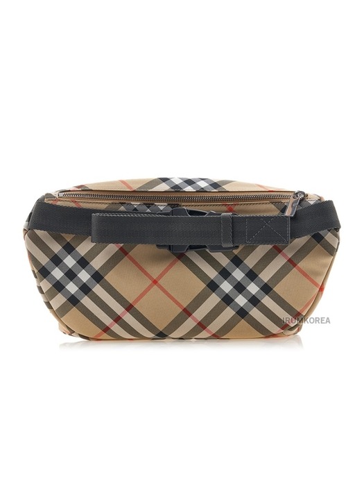 [버버리] FW24 남성 체크 벨트백 8091780 ML ESSENTIAL BELT BAG CEK A2021