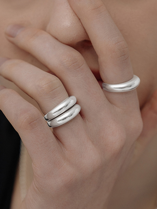 96 Semi Matte Bulging Silver Ring