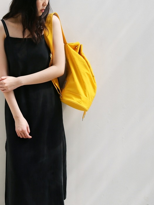 monochrome shoulder bag _ yellow