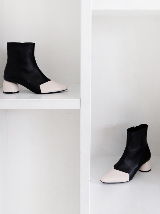 Round Heel Point Ankle Boots_19bl