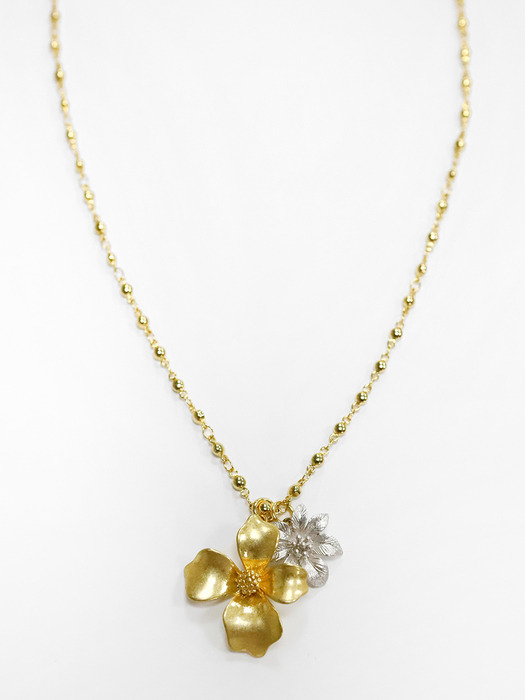 Blooming flower necklace (Gold)
