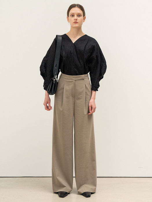 FW20 New Cocoon Blouse Black