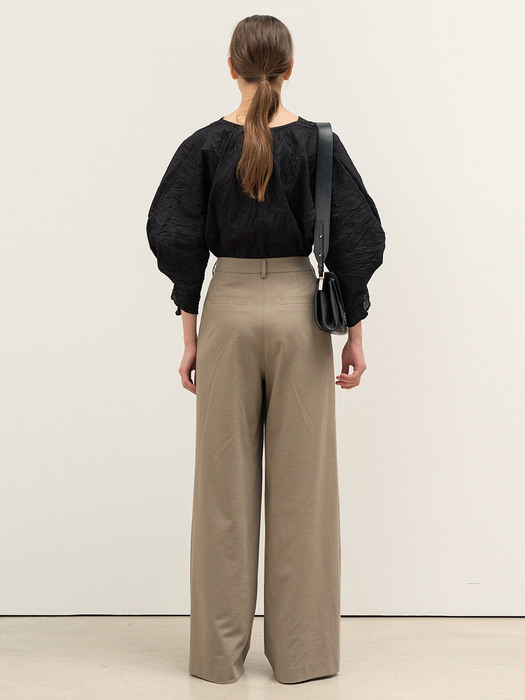 FW20 New Cocoon Blouse Black