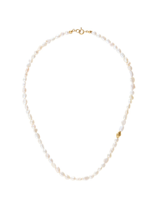 Silhouette Pearl Necklace